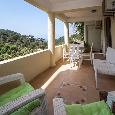 度假居 Astonishing Flat With Amazing View, Balcony And Terrace In Fethiye